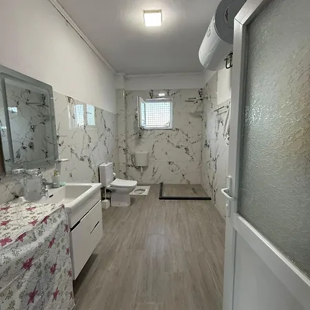 Vakantiehuis Bujtina E Kadrise