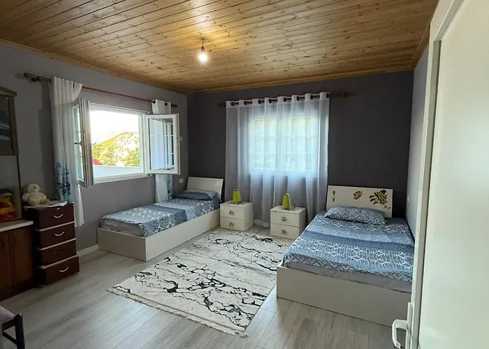 Casa de Férias Bujtina E Kadrise Kukes