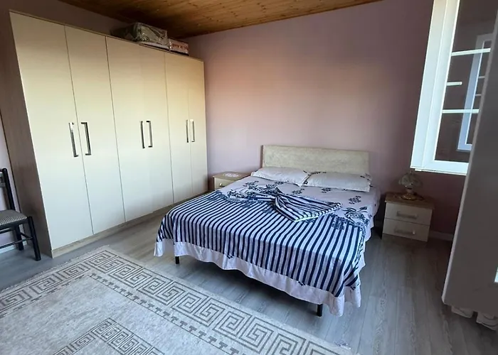 Casa de Férias Bujtina E Kadrise