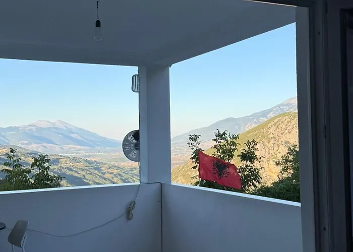 Bujtina E Kadrise Casa de Férias *